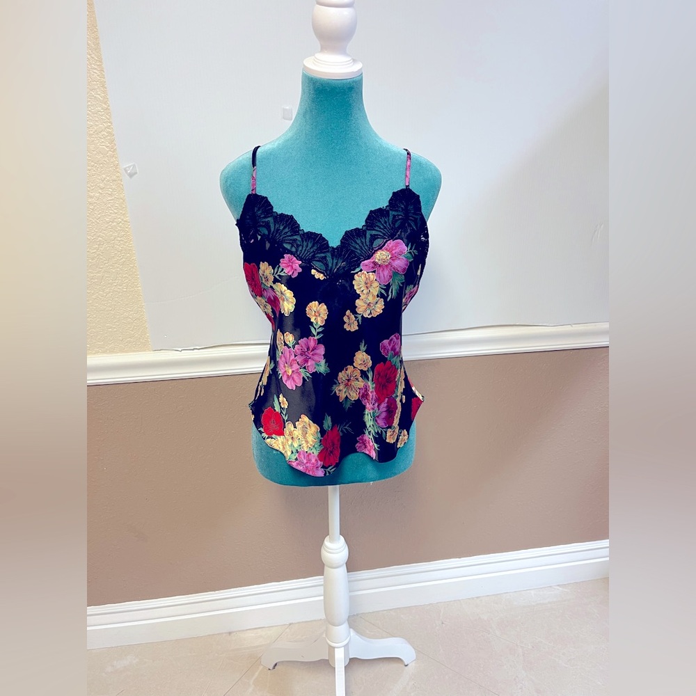 Vintage Gold Label Victoria Secret Floral Scallop Lace Cami Size Medium - Picture 1 of 6